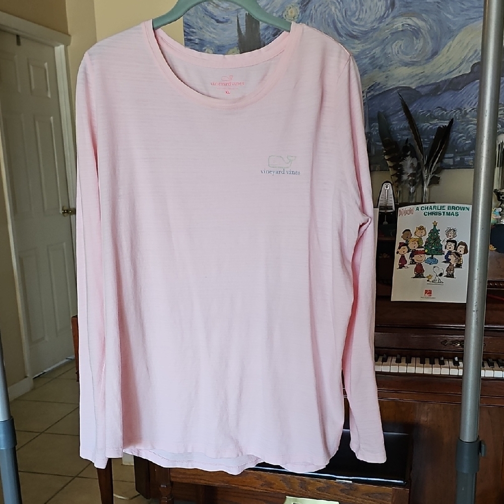 Vineyard Vines Light Pink Crew Neck Top